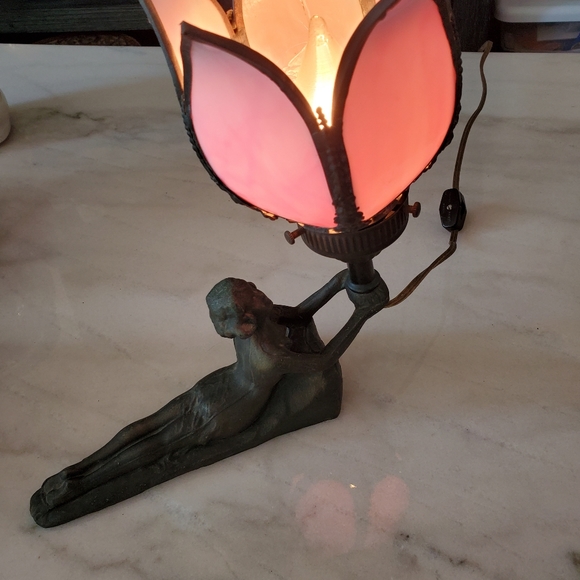 * Vintage Art Deco Lamp - Picture 3 of 17